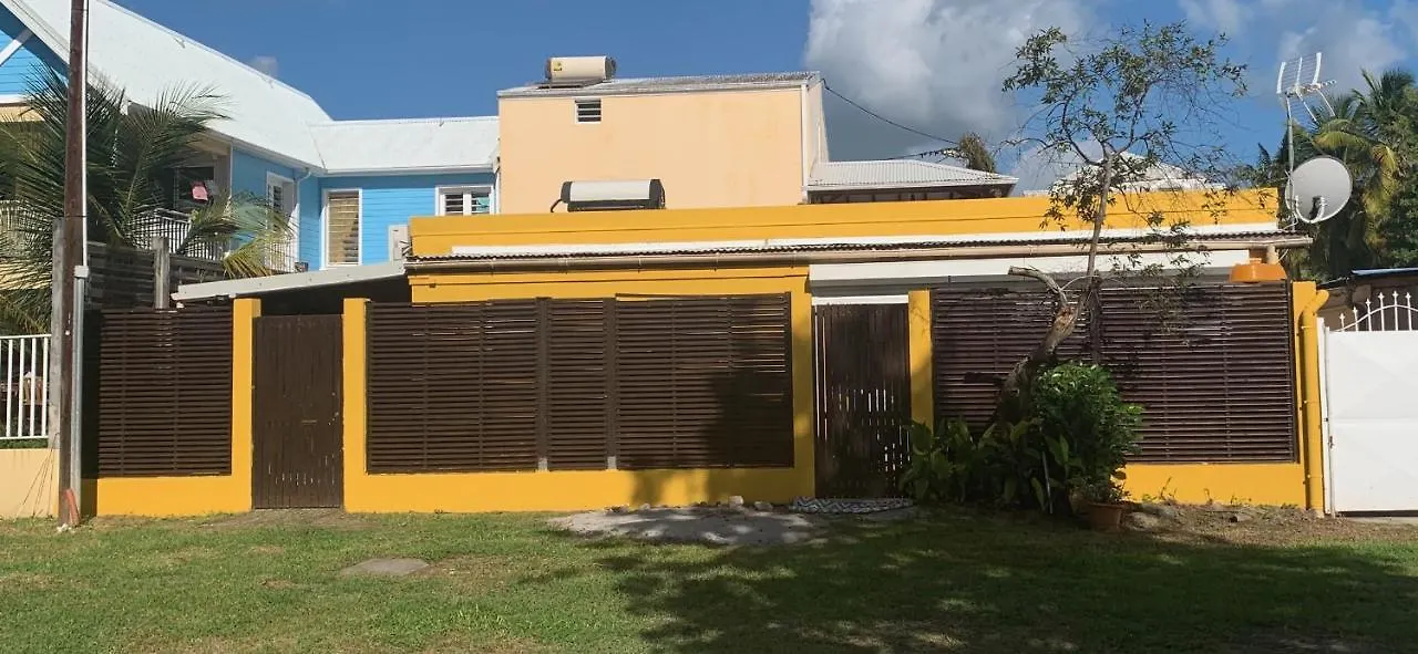 Apartament Les Pieds Dans L'Eau Les Trois-Ilets