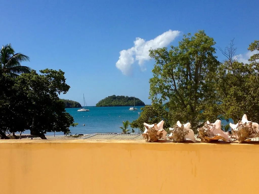 Apartament Les Pieds Dans L'Eau Les Trois-Ilets